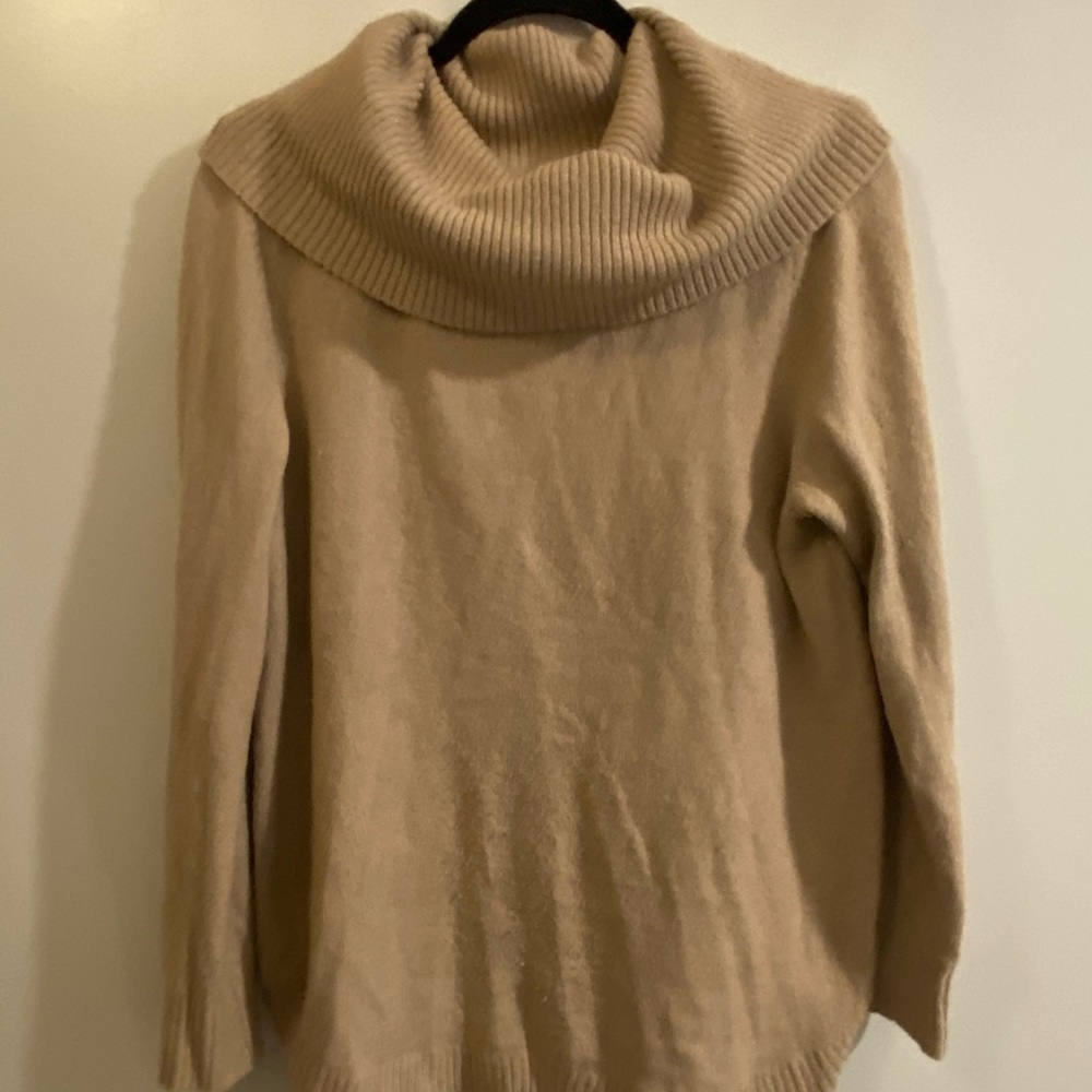Tahari Sweater